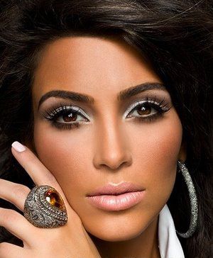 30895_kim_kardashian.jpg 30895_kim_kardashian.jpg